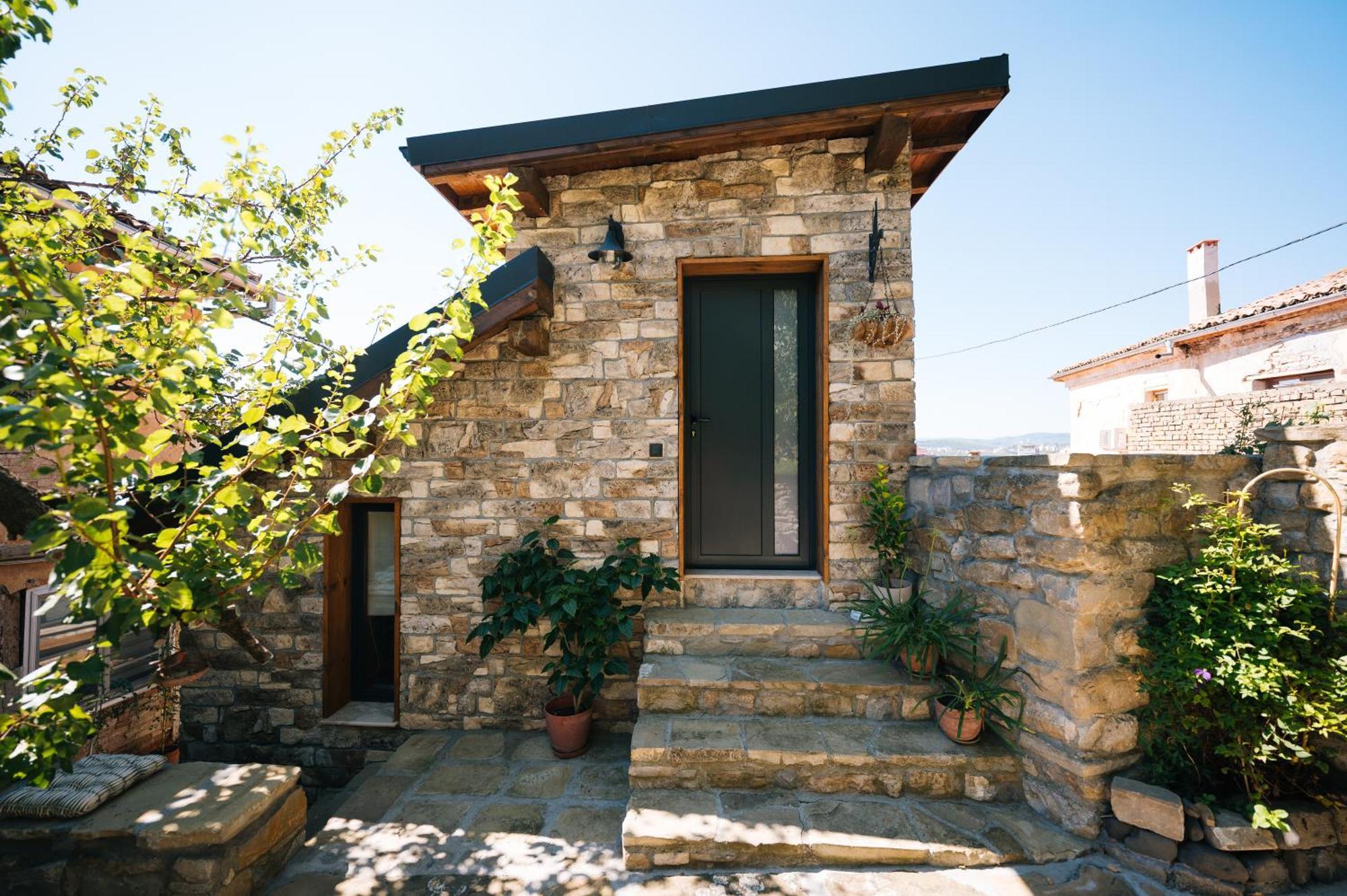 Luxury Studio Veliko Tărnovo Esterno foto