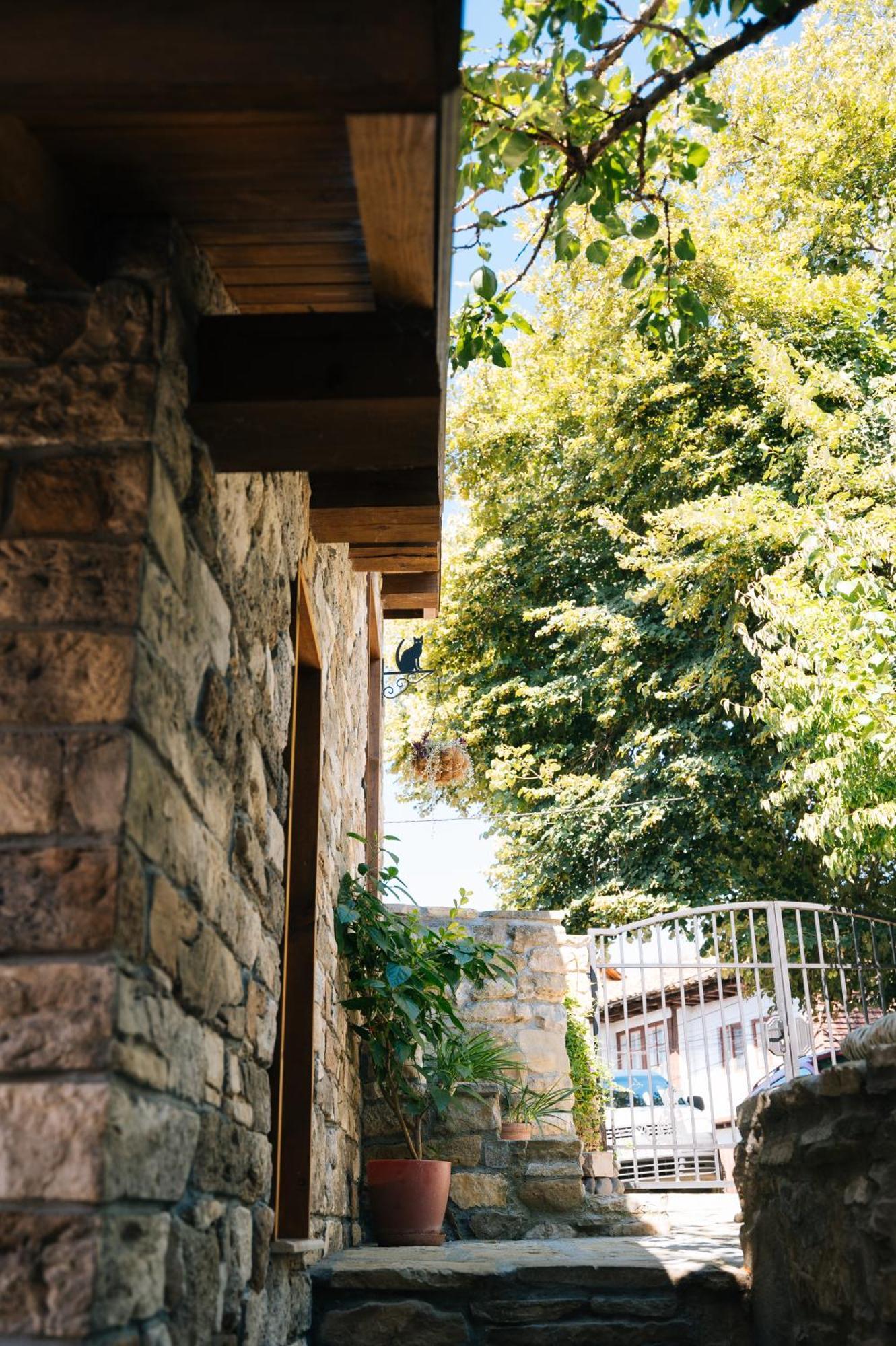Luxury Studio Veliko Tărnovo Esterno foto